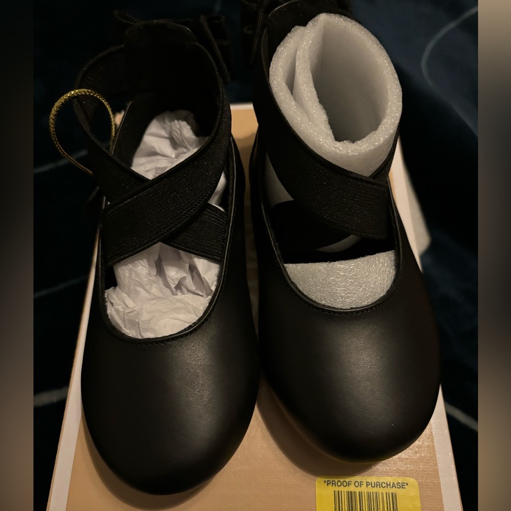 Michael Kors Little Girls size 7 Kenyah Tea Leather Bow Flats